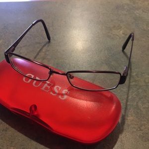 GUESS GLASSES 👓